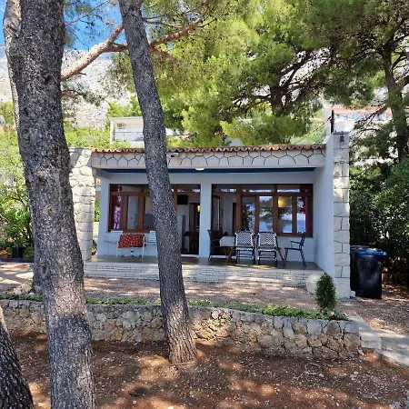 Apartman Apartments By The Sea Mimice - Omis - 2972 Mimice