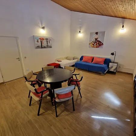 Apartments By The Sea Mimice - Omis - 2972 Apartman *