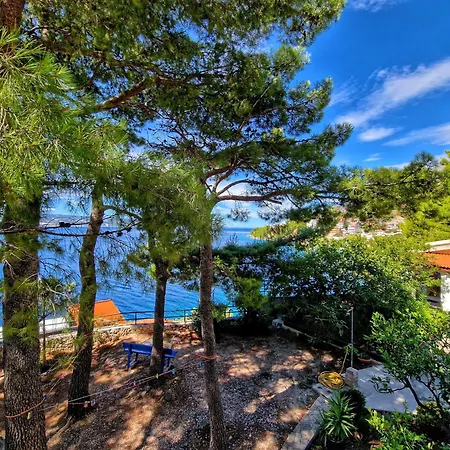 Apartman Apartments By The Sea Mimice - Omis - 2972 Mimice